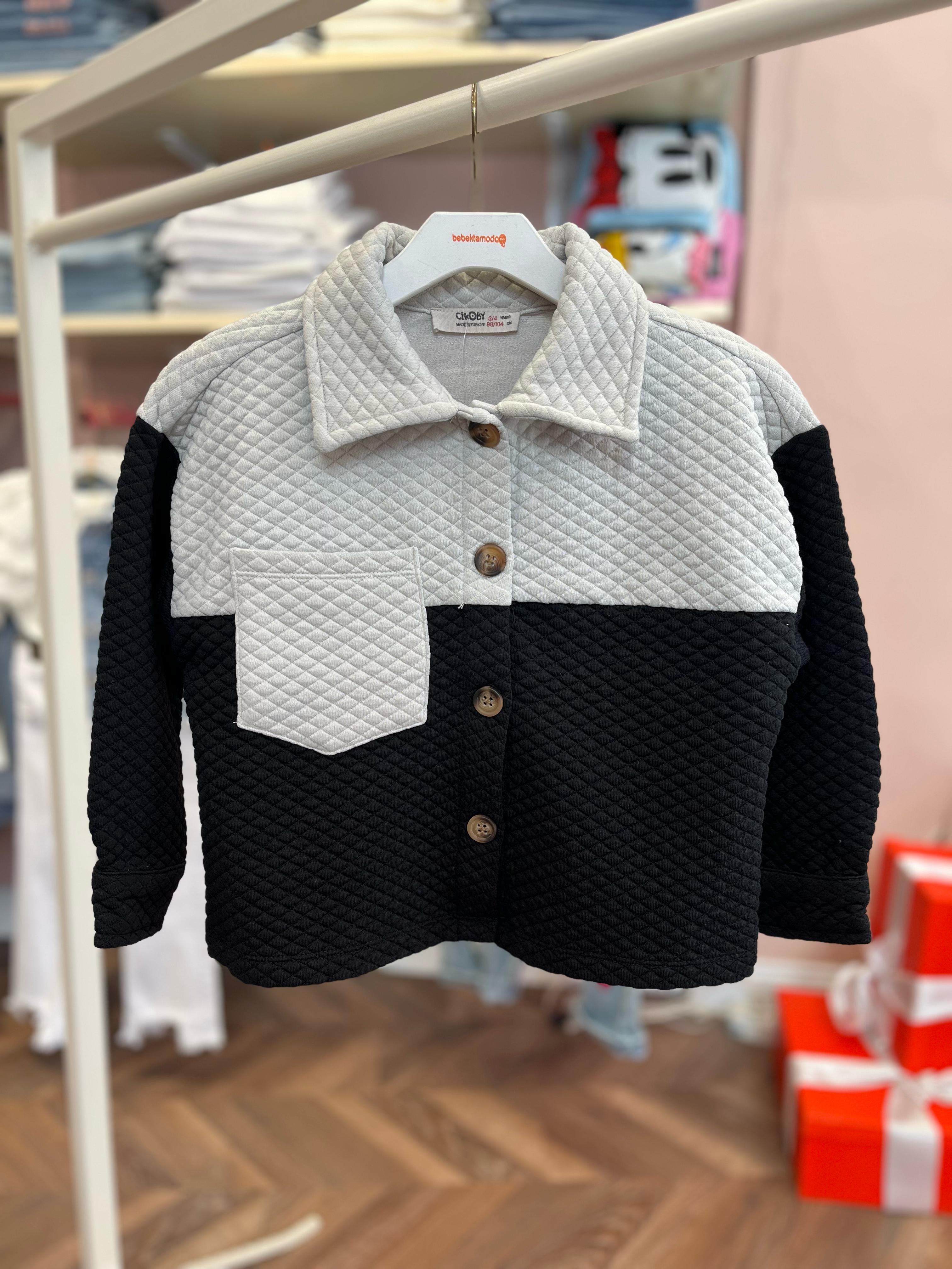 CEP DETAYLI KAPİTONE CEKET Siyah Gri