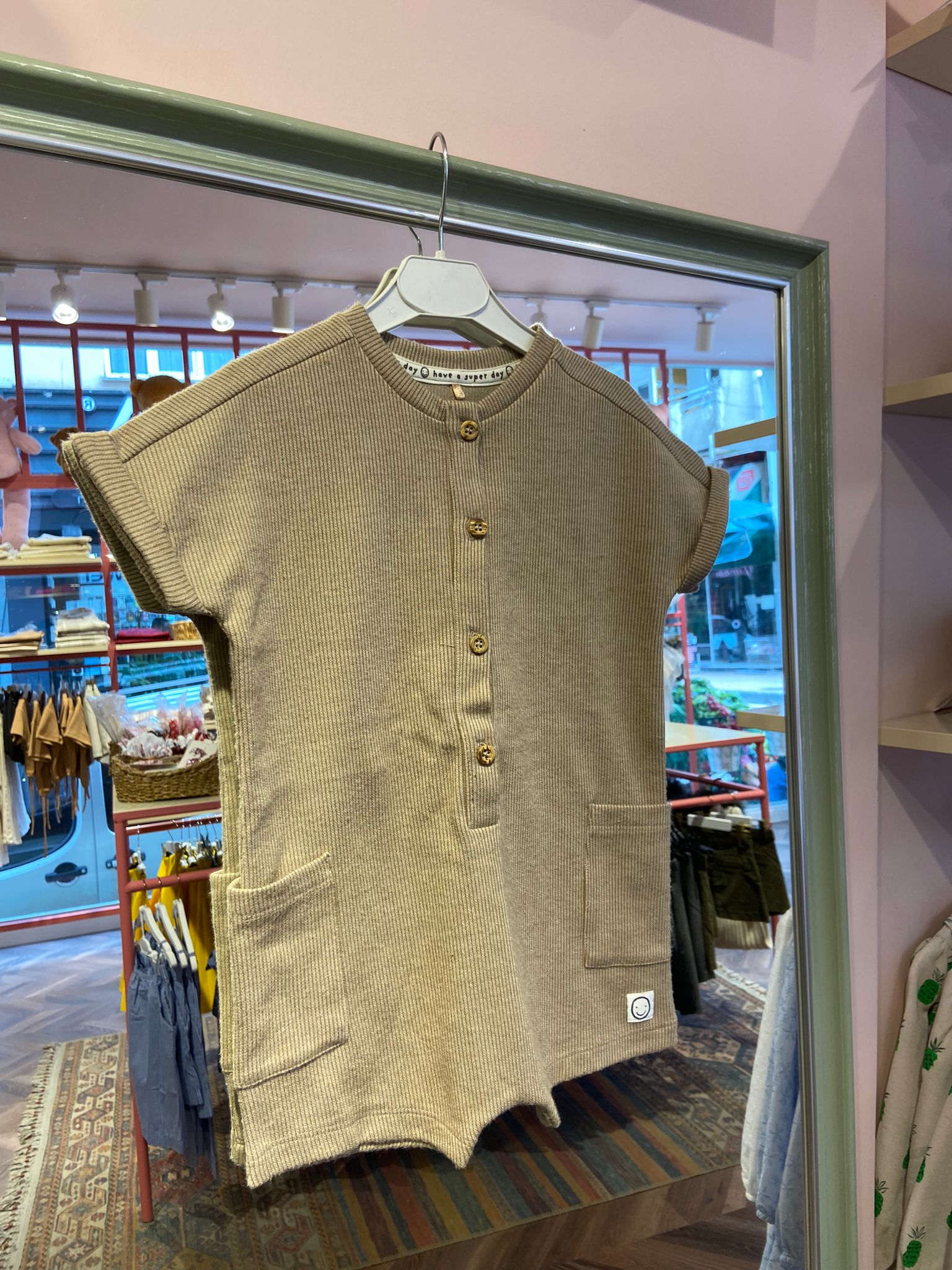 Önü Düğmeli Cepli Tulum Kahverengi