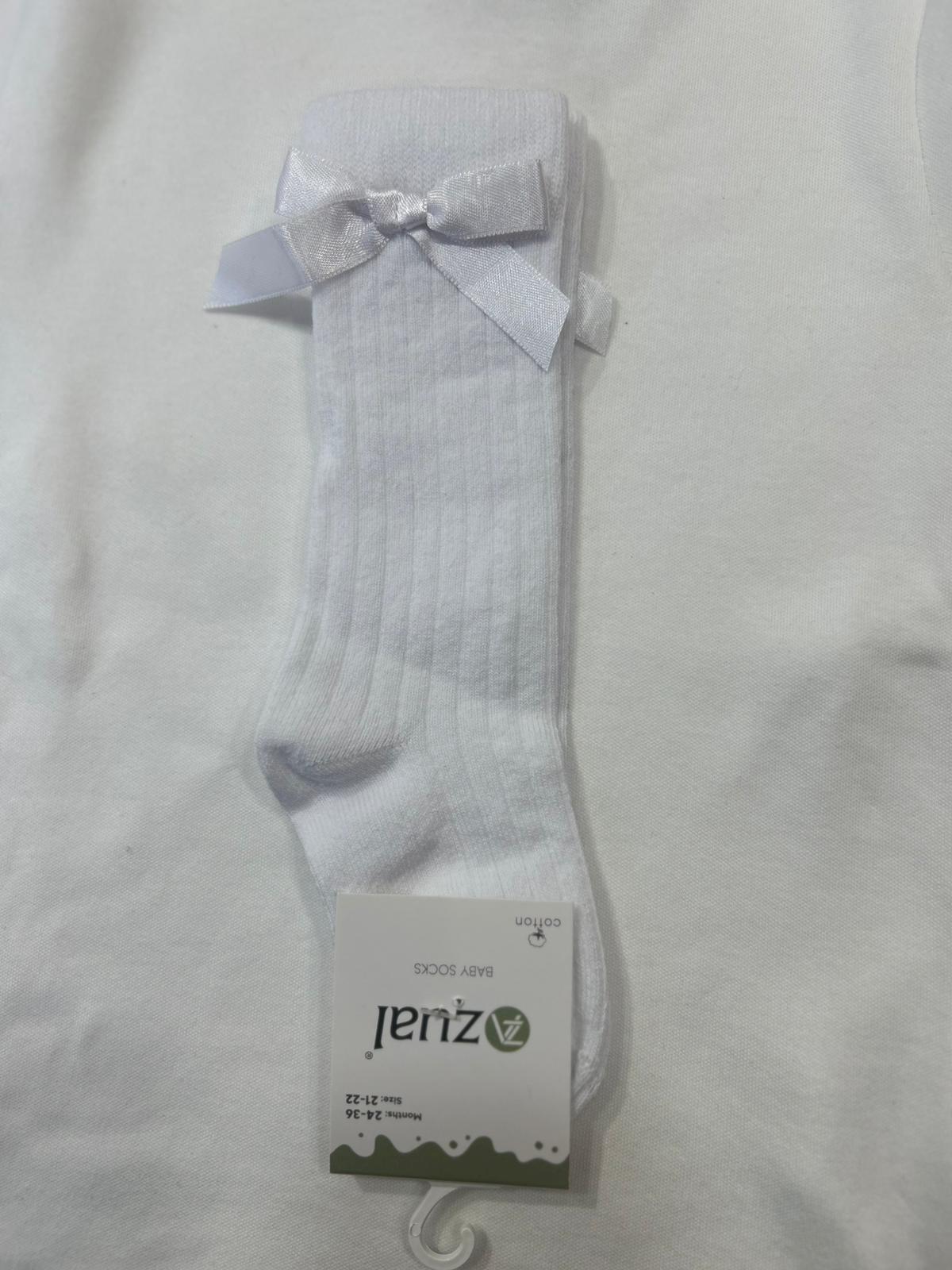 MİNİ FİYONKLU DİZALTI ÇORAP Beyaz