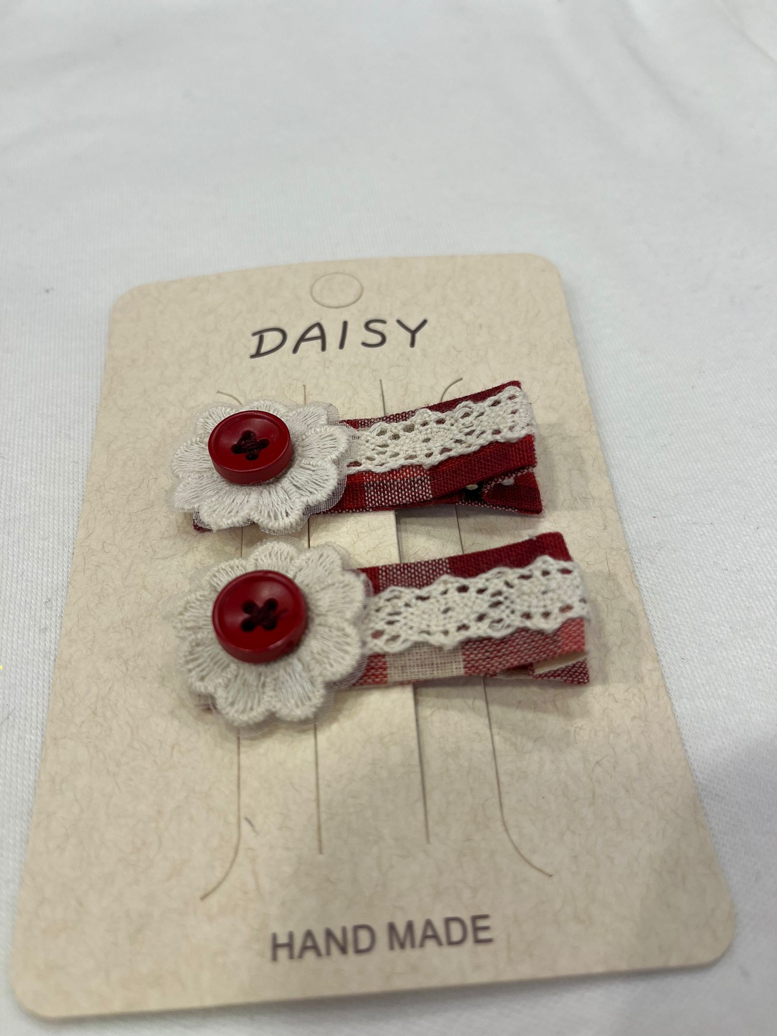 DÜĞME DETAYLI GÜPÜRLÜ KLİPS TOKA Çok Renkli