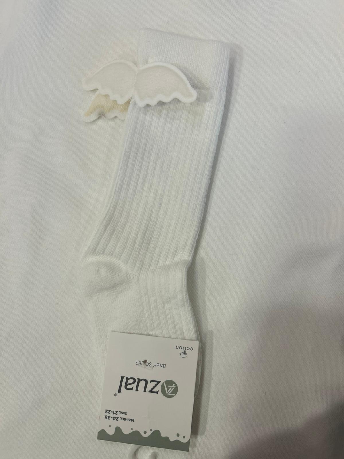 MİNİK KANAT DETAYLI DİZALTI ÇORAP Ekru