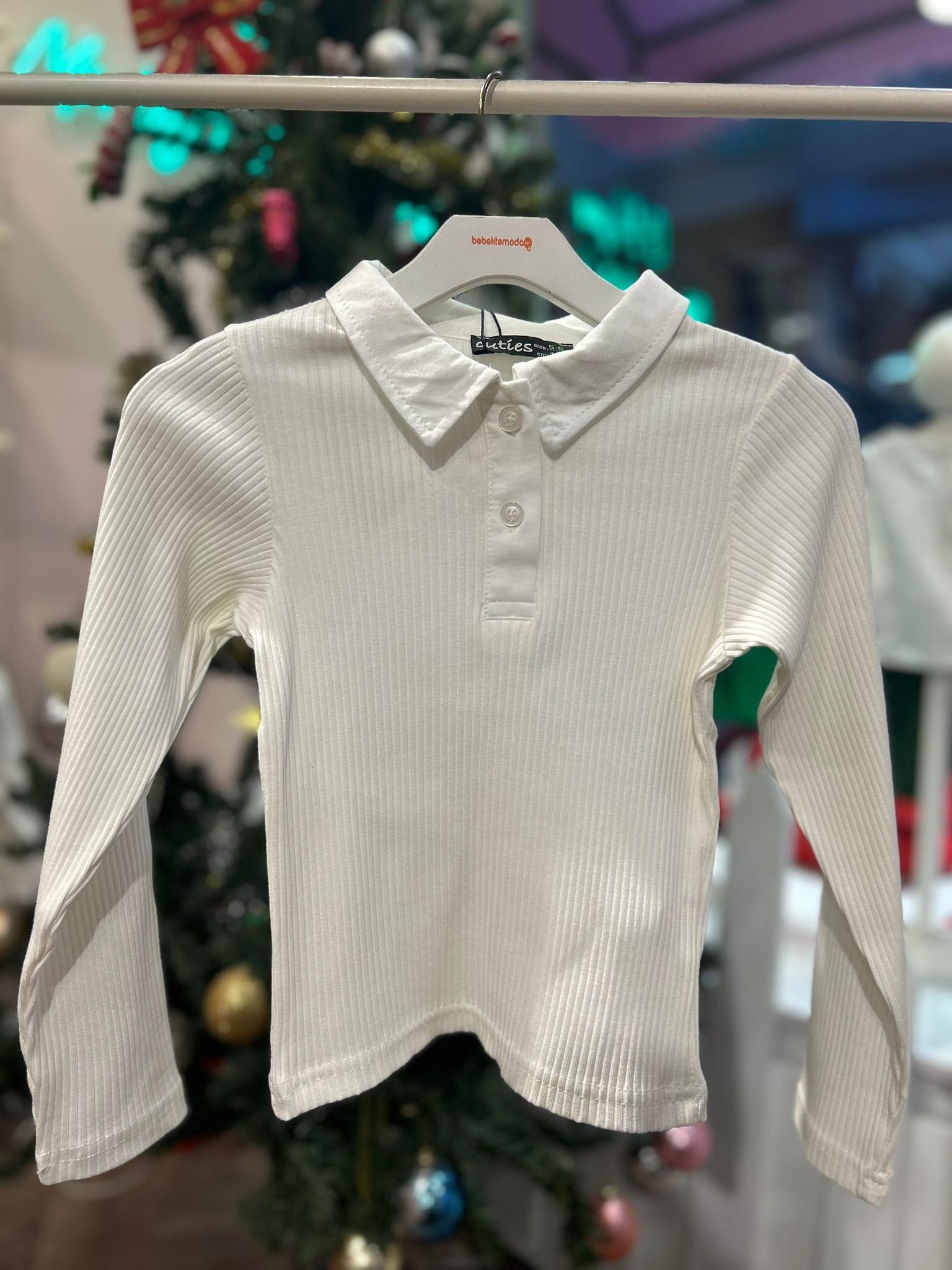 YAKALI DÜĞME DETAYLI BLUZ Ekru