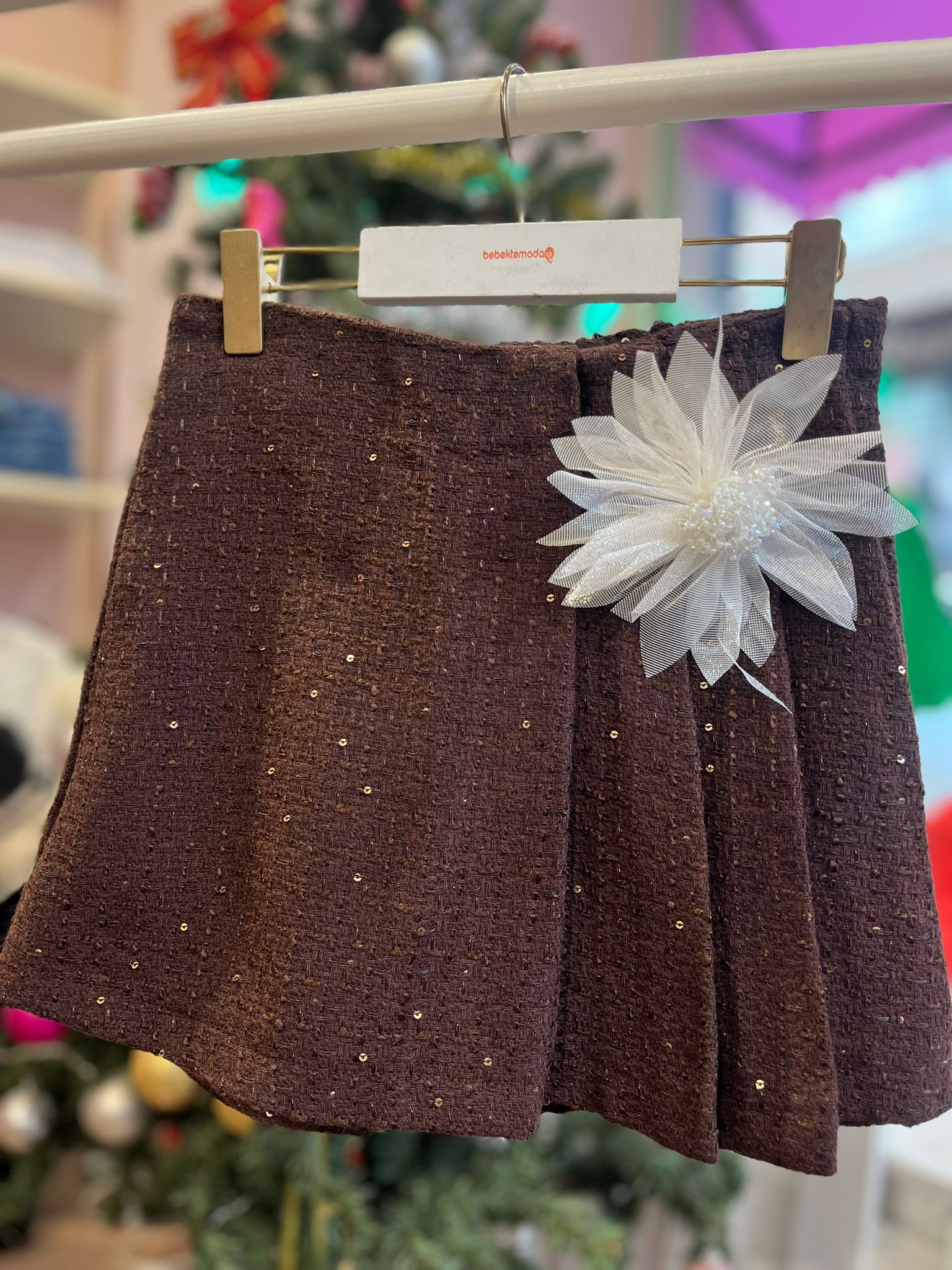 AKSESUARLI ŞANEL KUMAŞ ŞORT ETEK Kahverengi