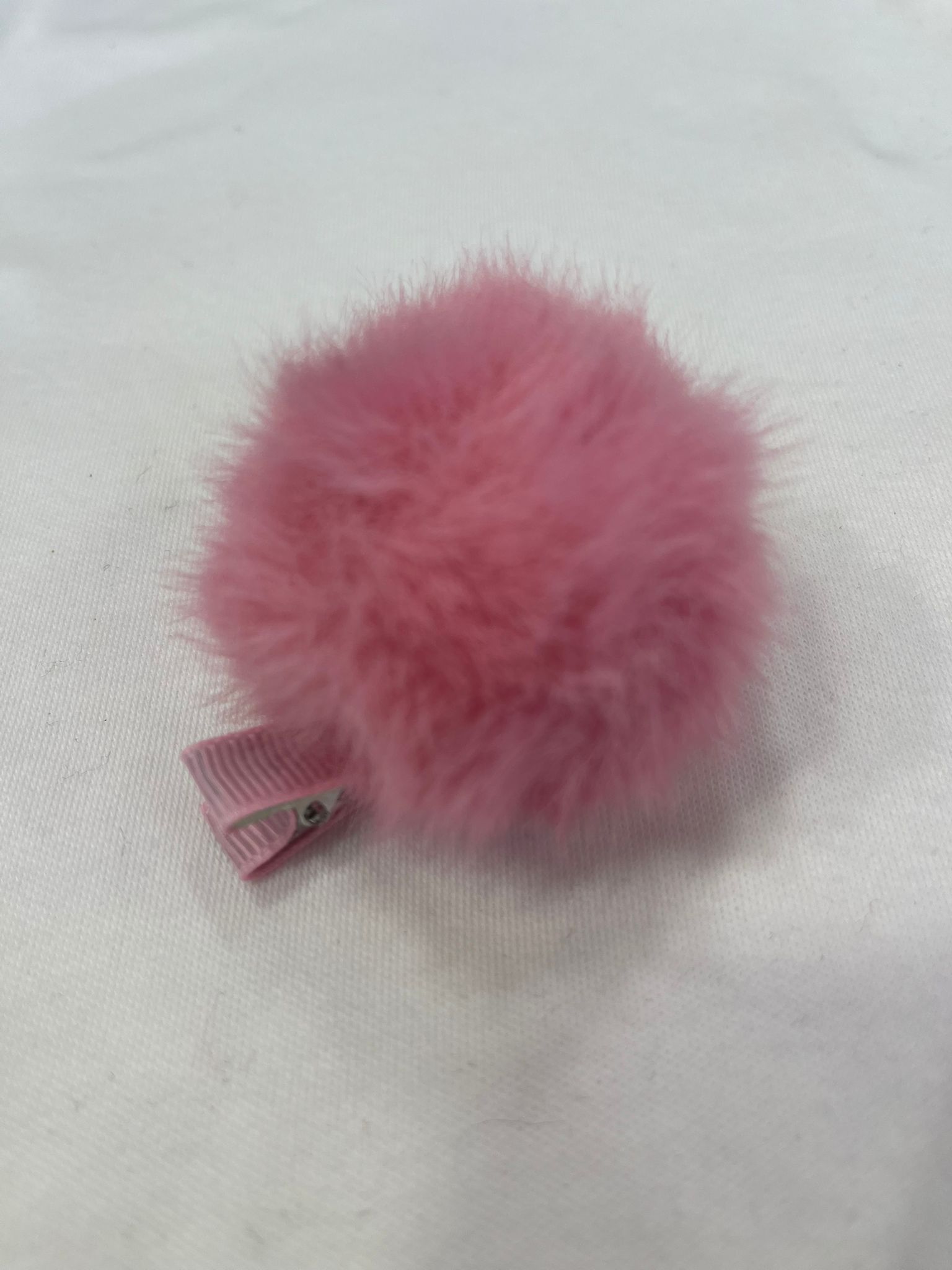 PELUŞ PONPON KLİPS TOKA Pembe