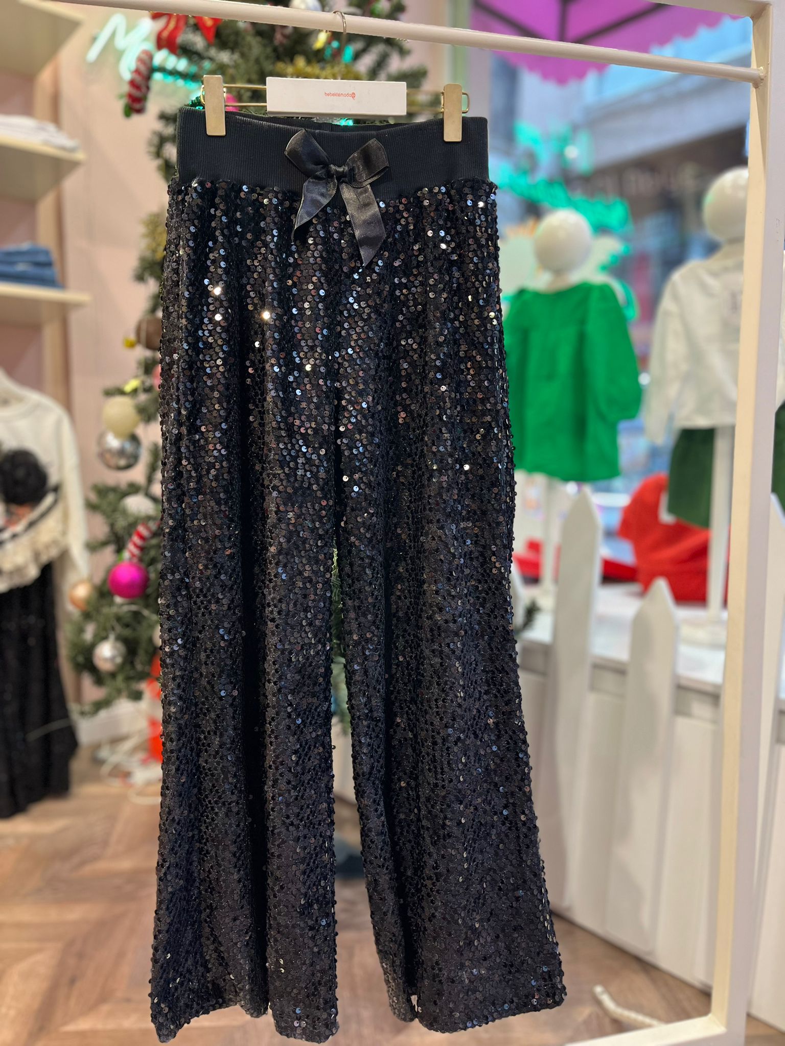 BELİ LASTİKLİ PULLU PANTOLON Siyah