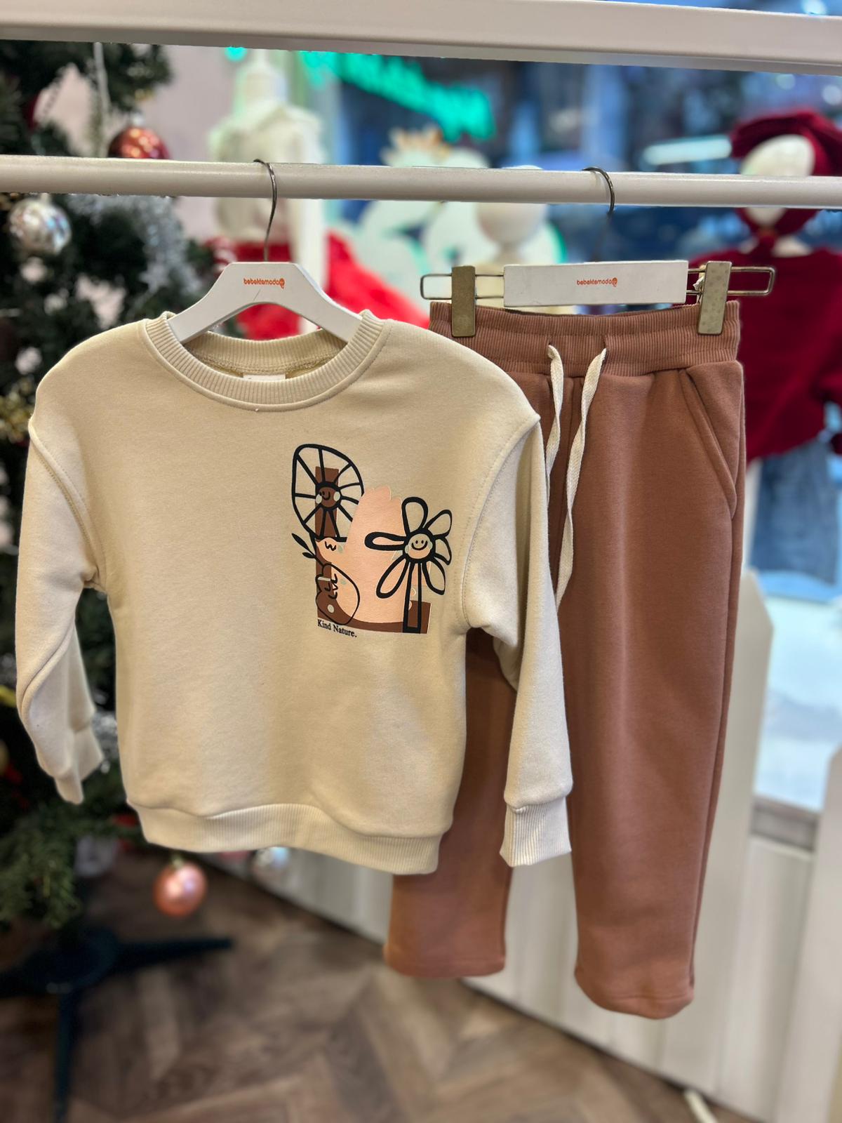 VİZON BASKI DETAYLI BELİ BAĞCIKLI EŞOFMAN TAKIMI