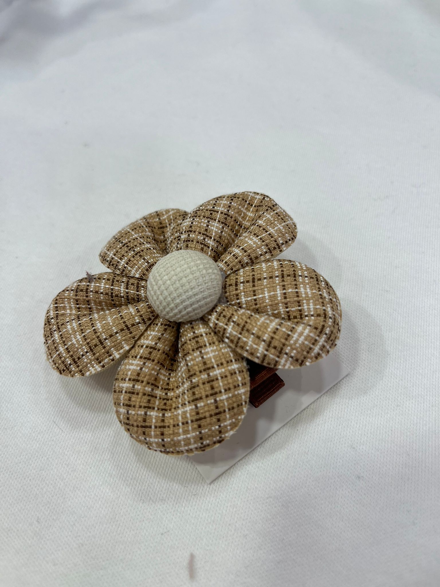 BÜYÜK PAPATYA ŞEKİLLİ KLİPS TOKA VİZON