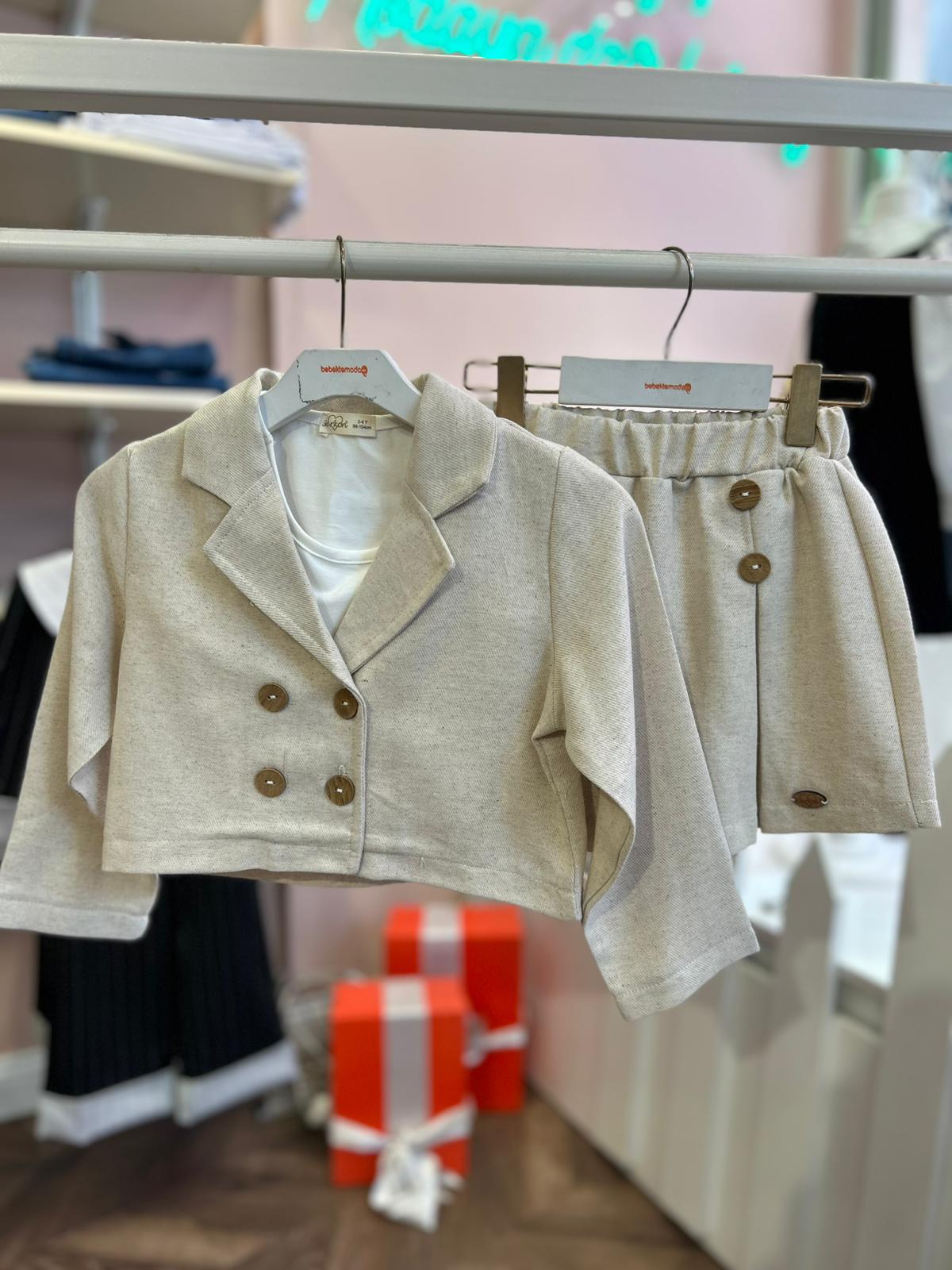 CEKETLİ ŞORT ETEKLİ 3'LÜ TAKIM Bej