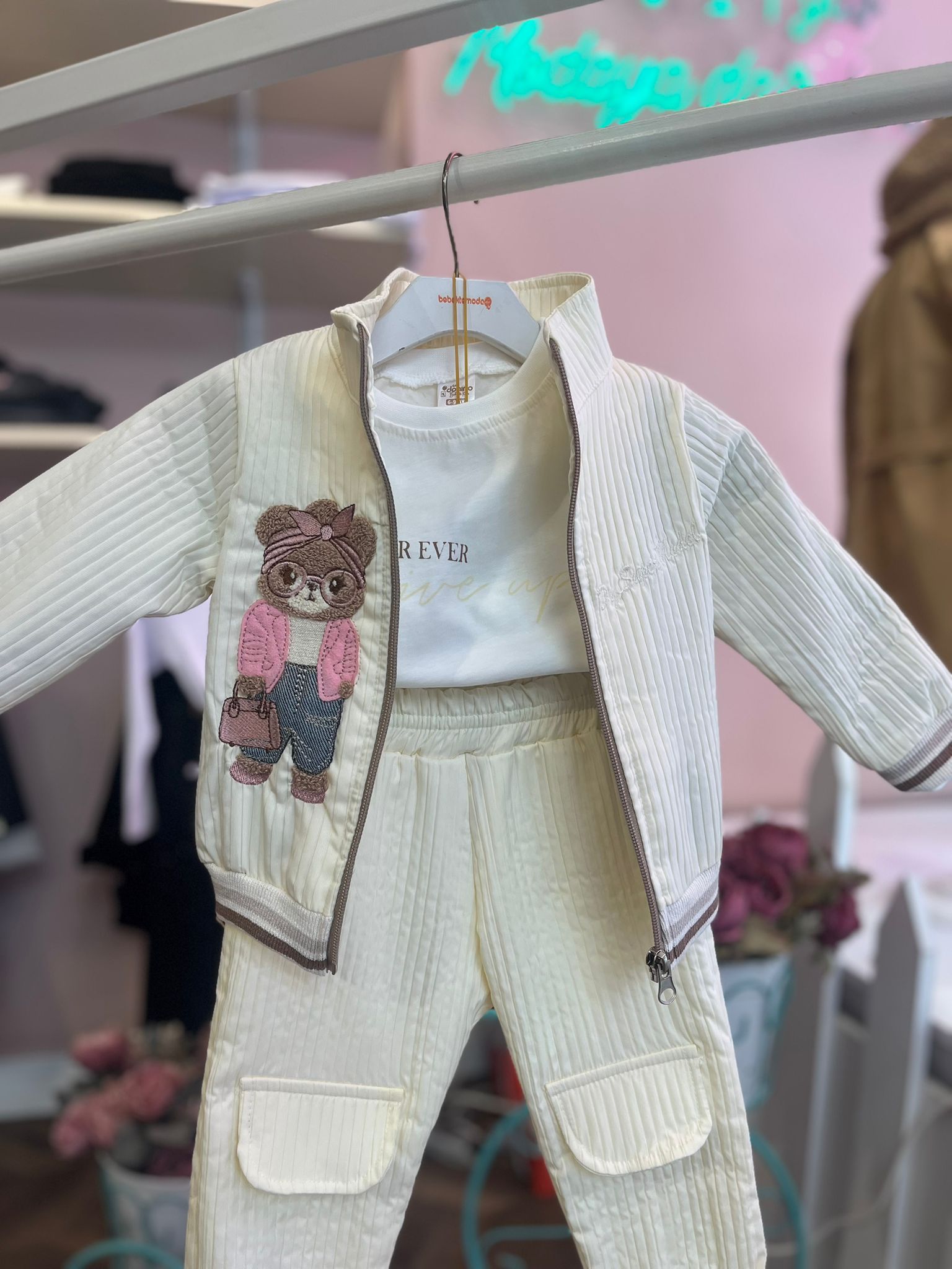 AYI İŞLEMELİ CEKETLİ 3'LÜ TAKIM Krem