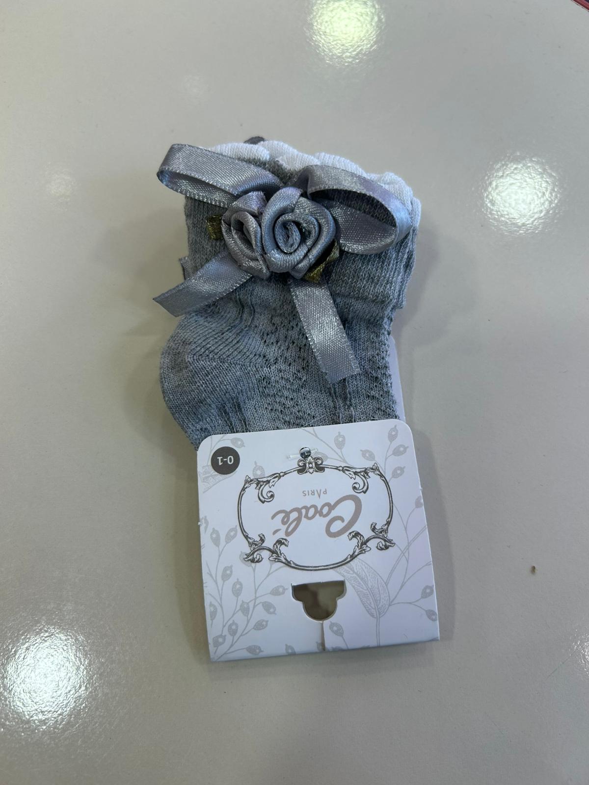 ÇİÇEK DETAYLI SOKET ÇORAP Gri