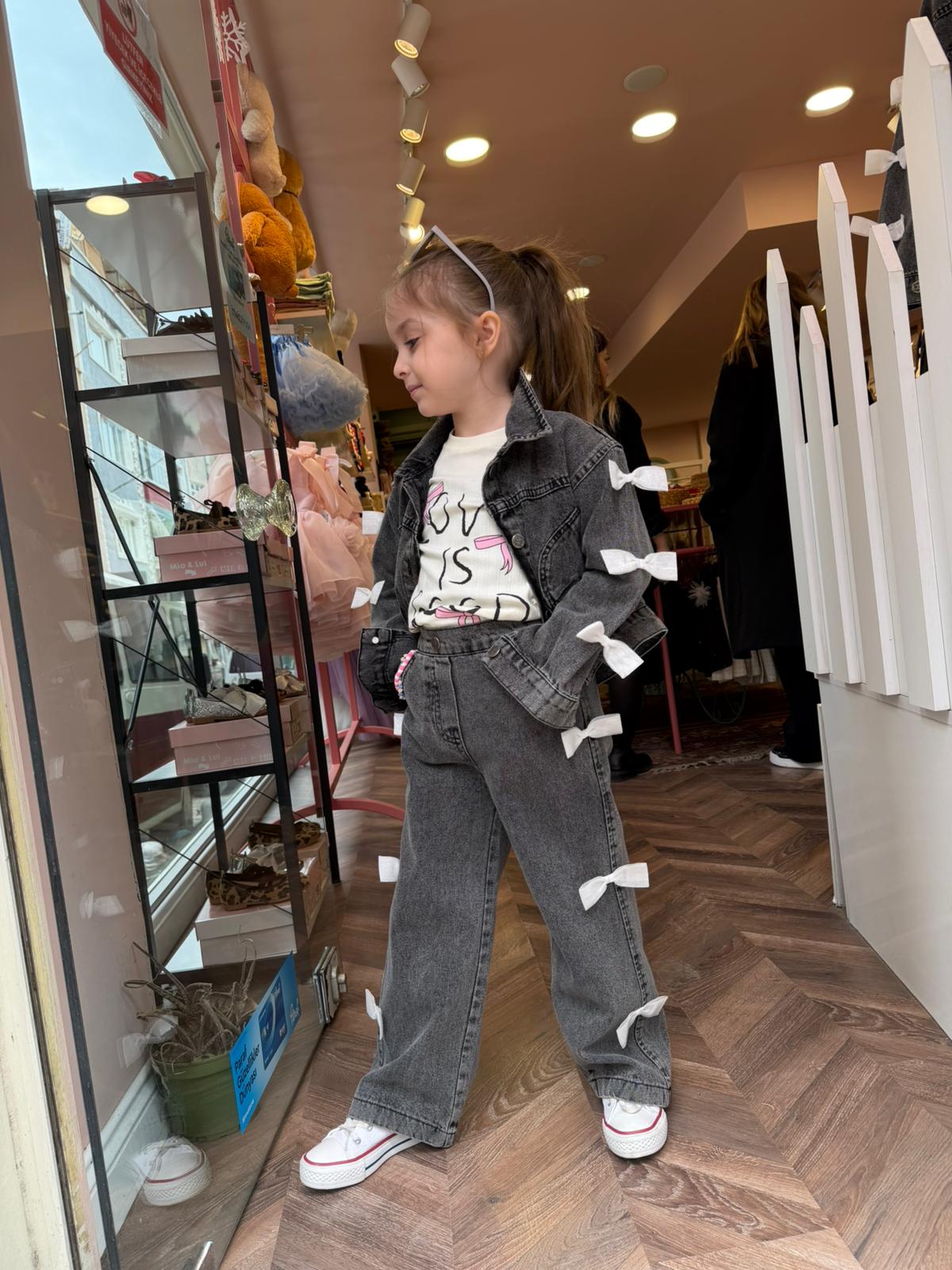 FİYONK DETAYLI KOT CEKETLİ 3'LÜ TAKIM Gri