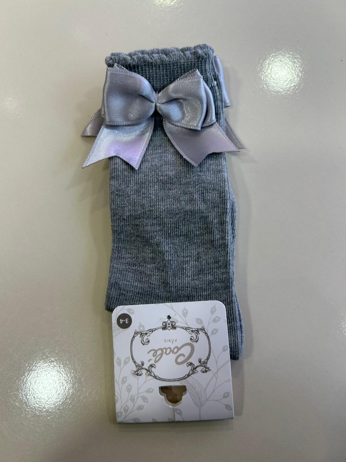 FİYONK DETAYLI PENYE DİZALTI ÇORAP Gri