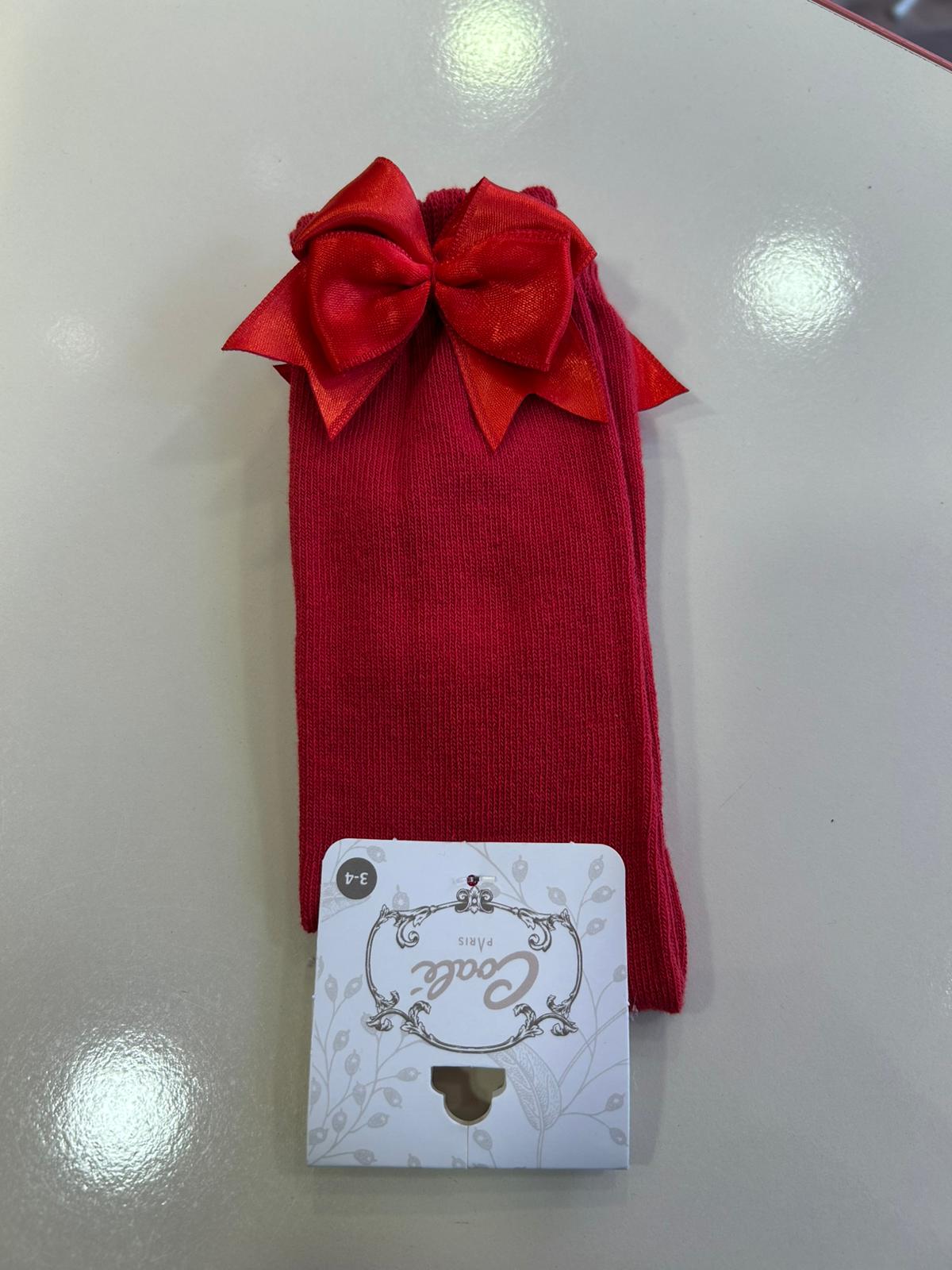 FİYONK DETAYLI PENYE DİZALTI ÇORAP Kırmızı