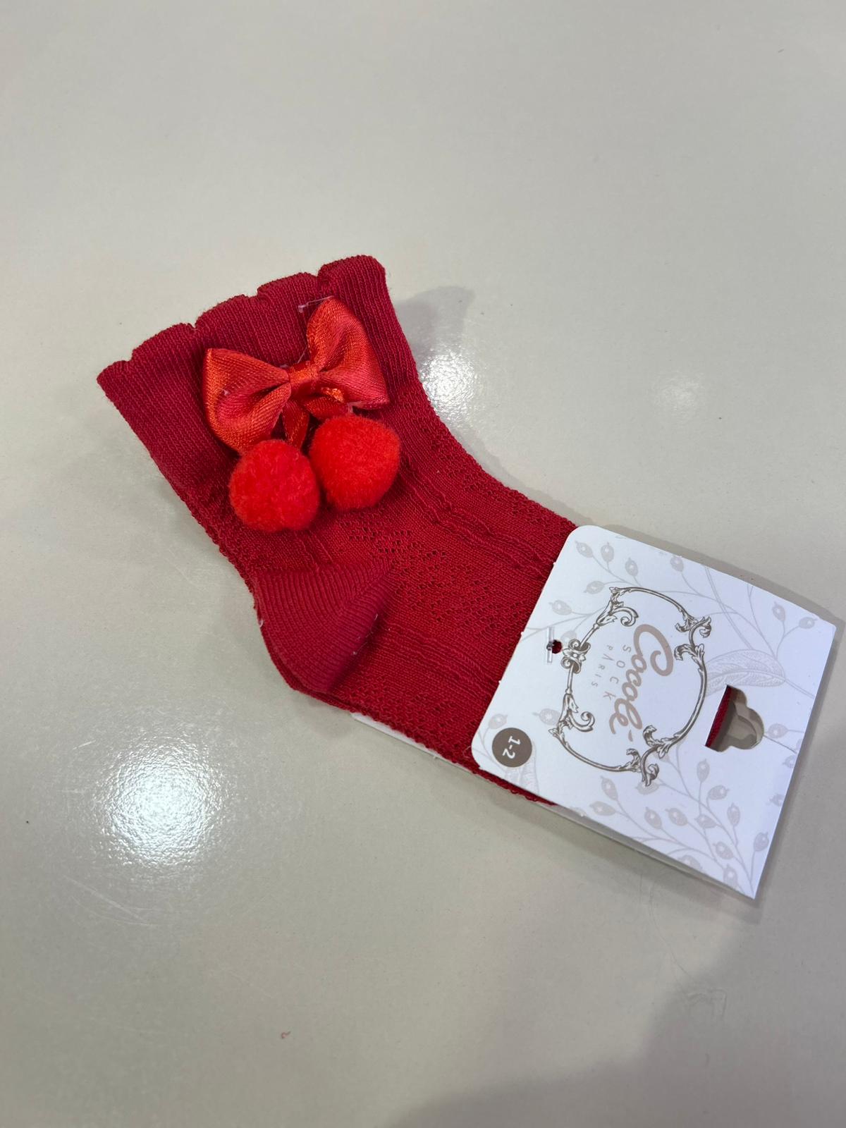 PONPONLU DESENLİ SOKET ÇORAP Kırmızı