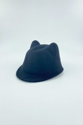 Kulak Detaylı Şapka Siyah